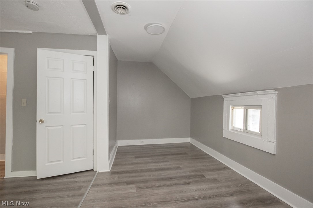 2177 W 81st Street Cleveland OH 44102