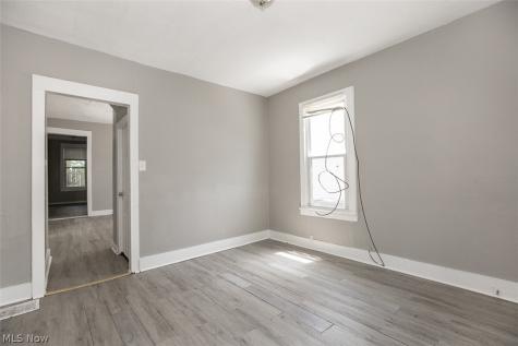 2177 W 81st Street Cleveland OH 44102