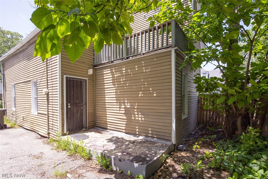 2177 W 81st Street Cleveland OH 44102