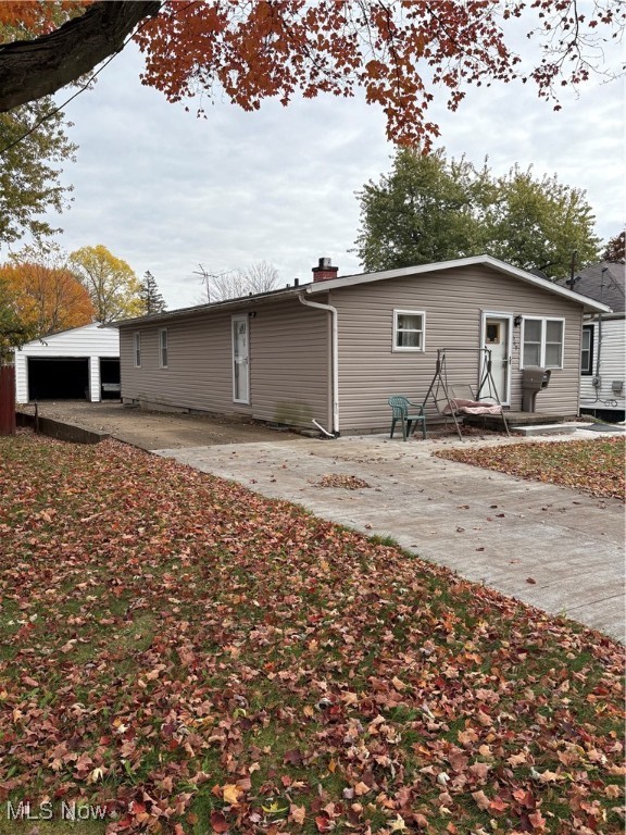 369 Warwick Street Akron OH 44305