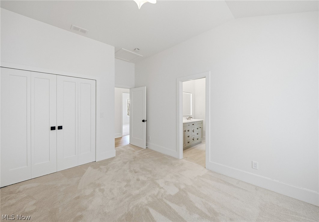 1442 W 57th Street Cleveland OH 44102