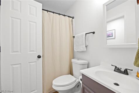 38640 Chestnut Ridge Road Elyria OH 44035