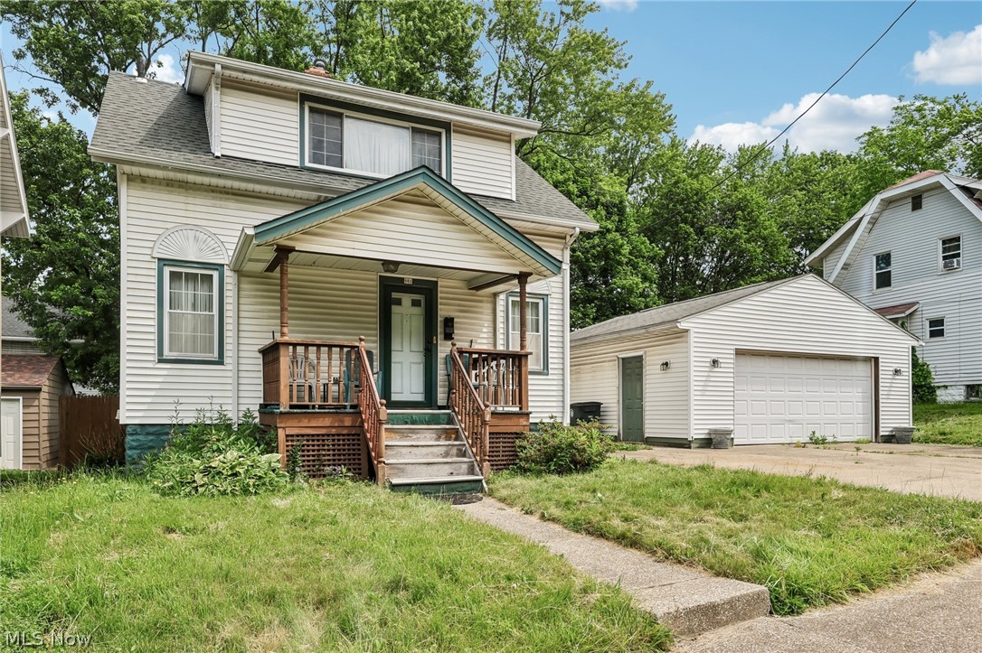 861 5th Avenue Akron OH 44306