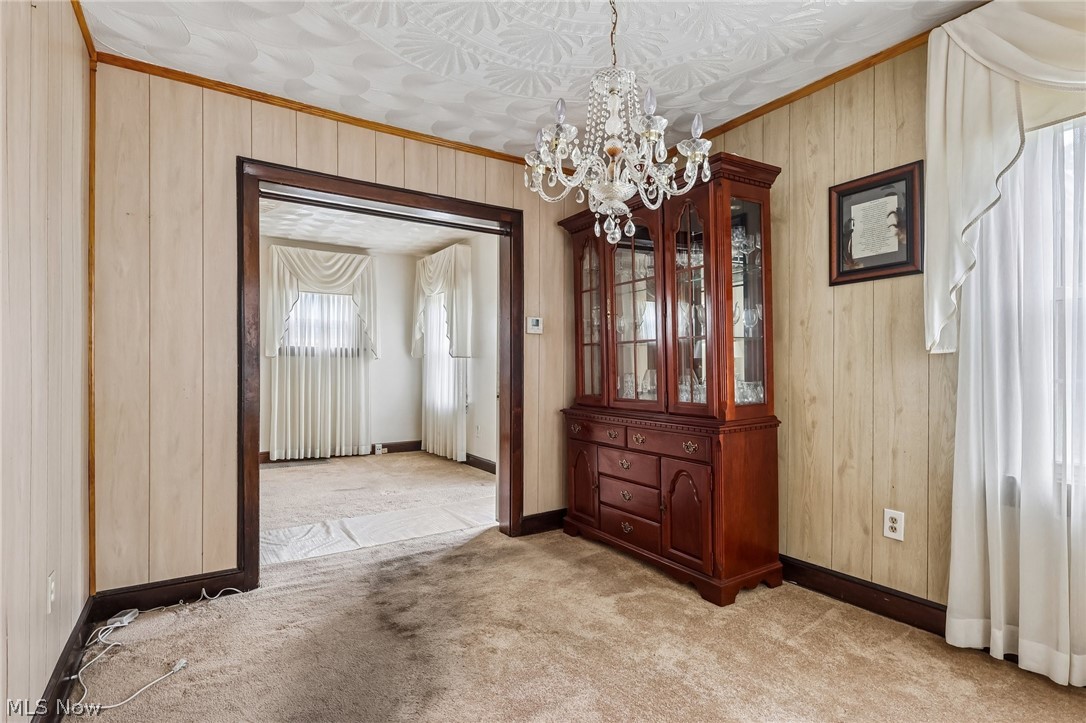 861 5th Avenue Akron OH 44306
