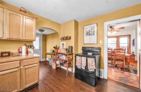 3251 Reid Avenue Lorain OH 44055