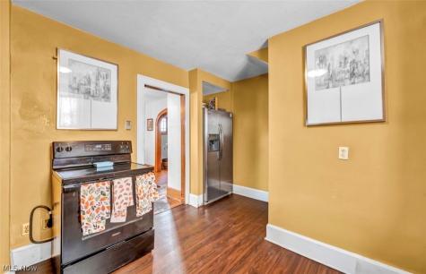 3251 Reid Avenue Lorain OH 44055