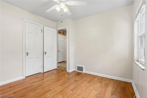6595 York Road Parma Heights OH 44130