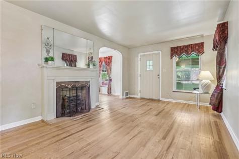 6595 York Road Parma Heights OH 44130