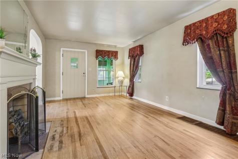6595 York Road Parma Heights OH 44130