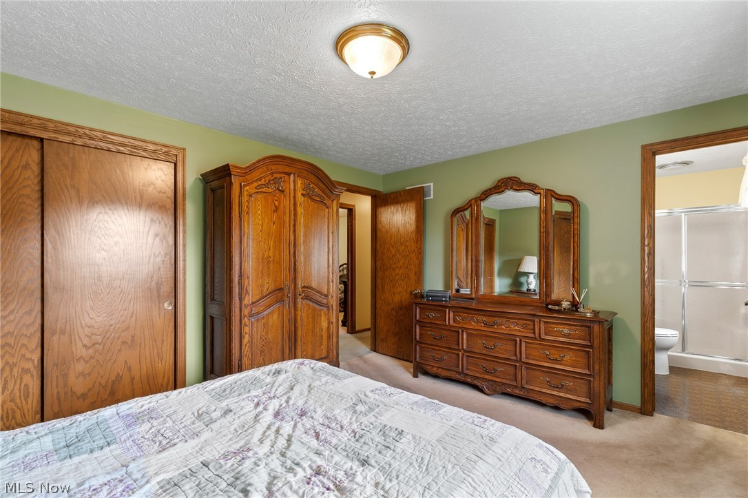 5727 Eastview Street Louisville OH 44641