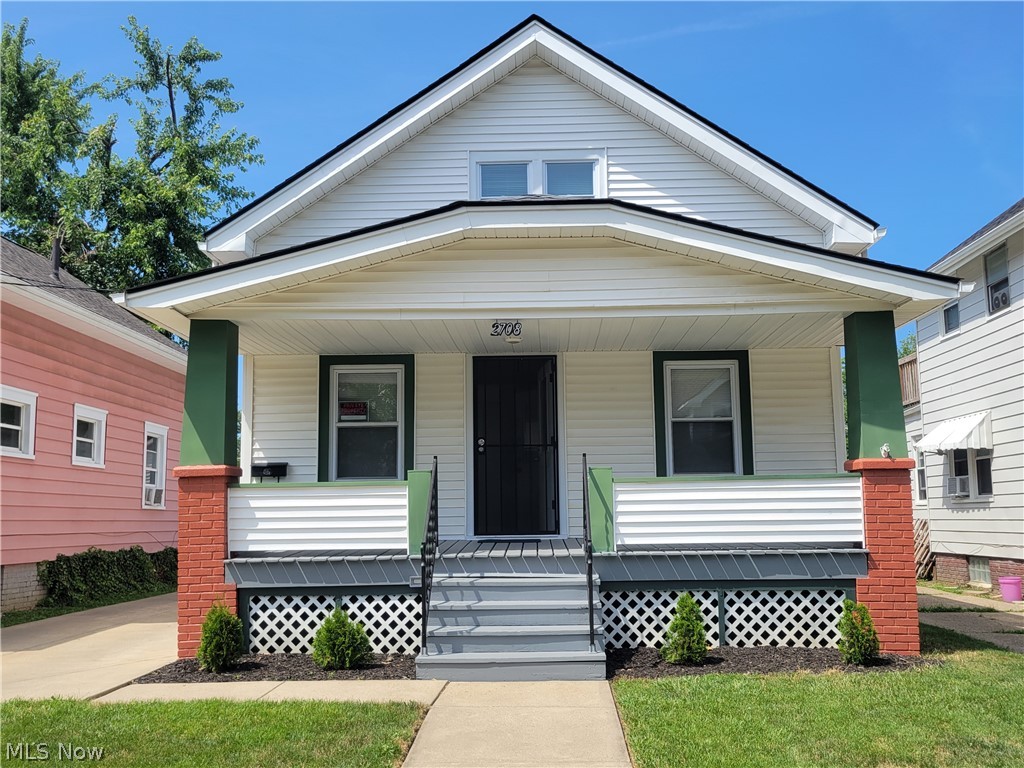 2708 Hood Avenue Cleveland OH 44109