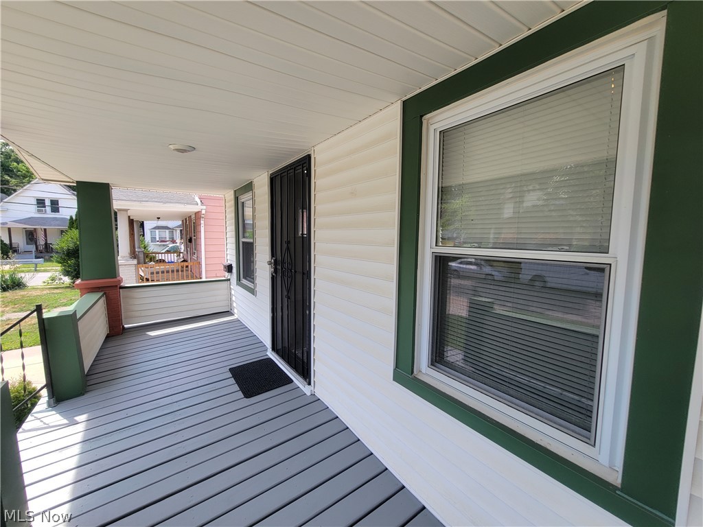 2708 Hood Avenue Cleveland OH 44109