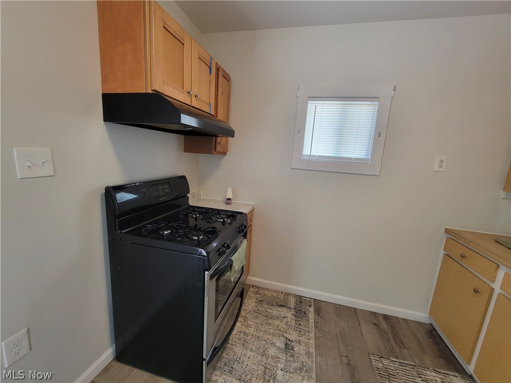 2708 Hood Avenue Cleveland OH 44109
