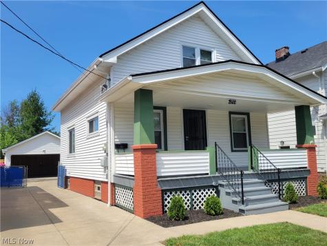 2708 Hood Avenue Cleveland OH 44109