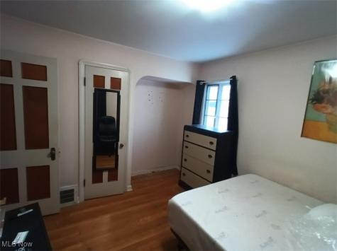 7101 Southfield Avenue Brooklyn OH 44144