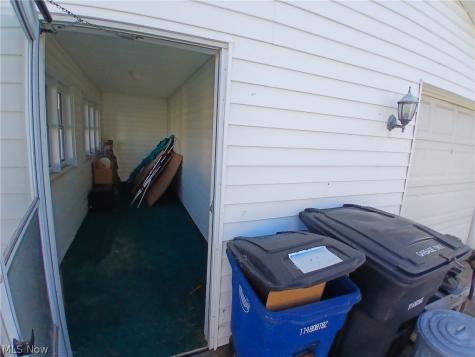 7101 Southfield Avenue Brooklyn OH 44144