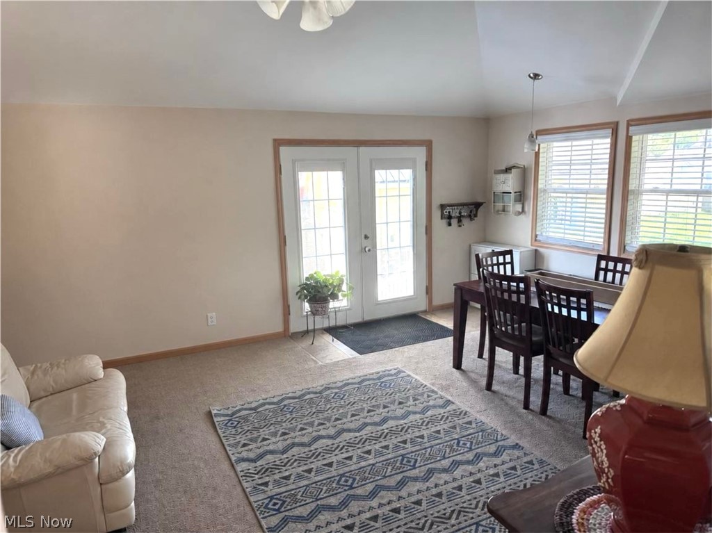 315 E State Street Newcomerstown OH 43832