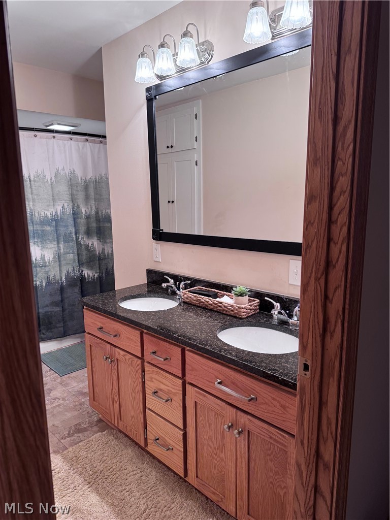 315 E State Street Newcomerstown OH 43832