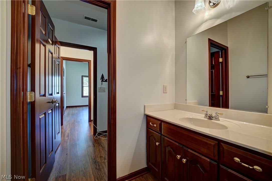 8756 Private Road 343 Millersburg OH 44654