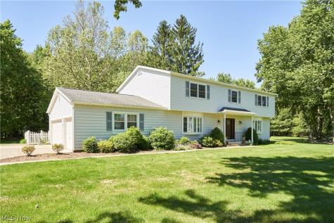 4212 Big Spruce Drive Akron OH 44333