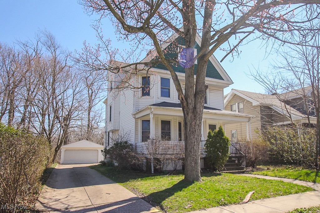 1725 Preyer Avenue Cleveland Heights OH 44118