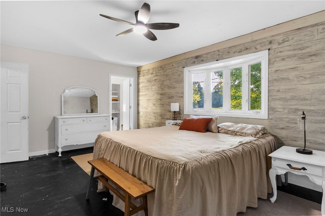 6206 Downs Road NW Warren OH 44481