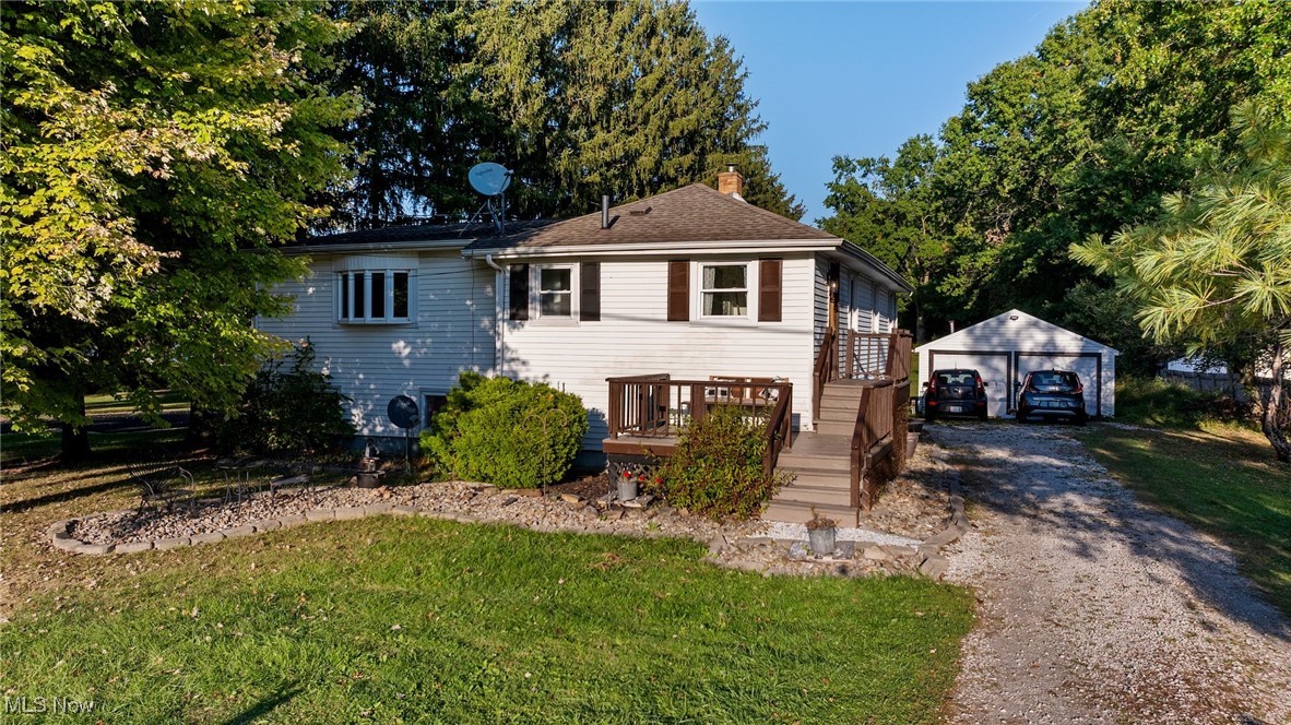 6206 Downs Road NW Warren OH 44481