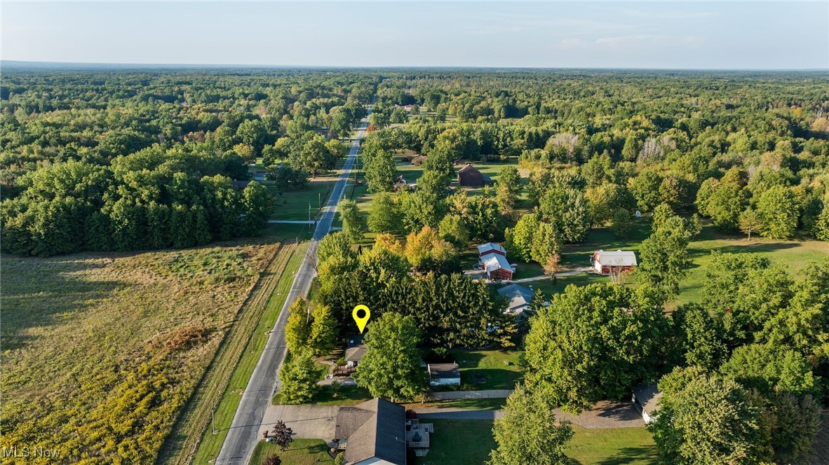 6206 Downs Road NW Warren OH 44481