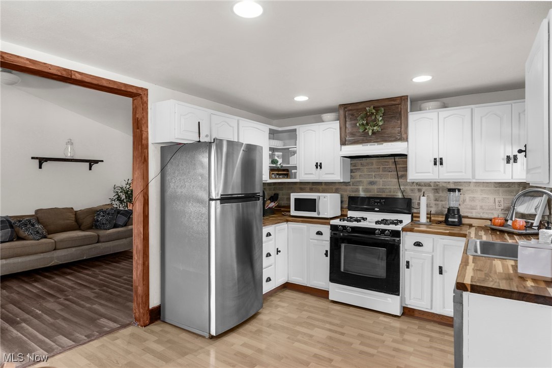 6206 Downs Road NW Warren OH 44481