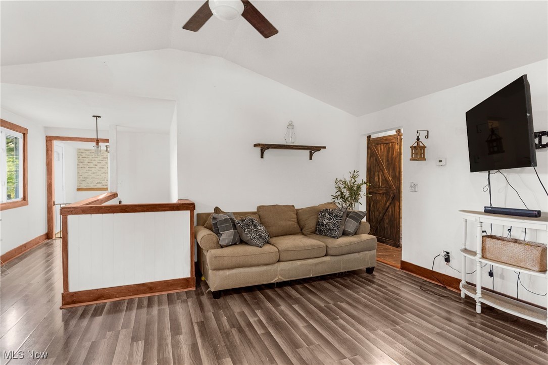 6206 Downs Road NW Warren OH 44481