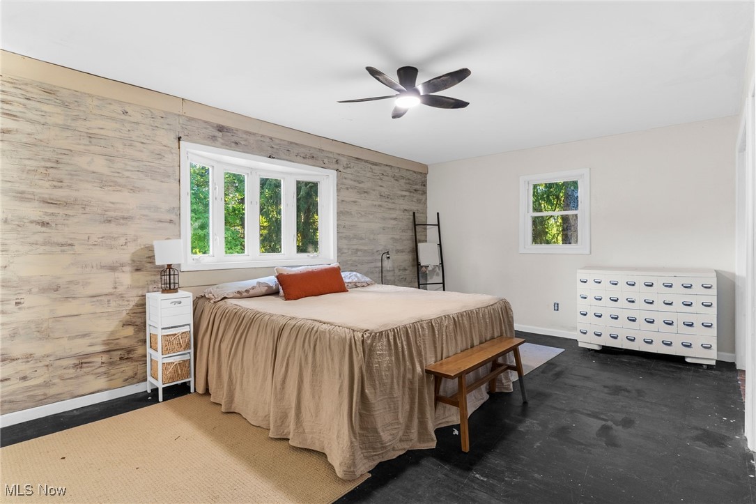 6206 Downs Road NW Warren OH 44481