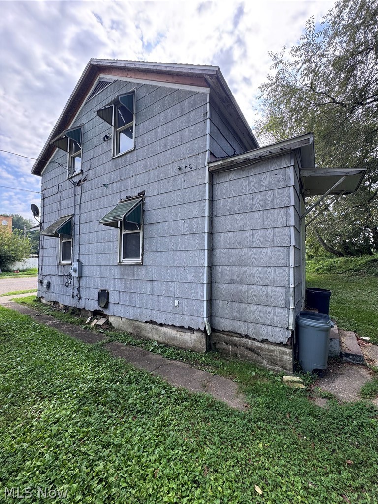 8574 N High Street Mineral City OH 44656