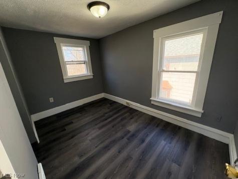 566 Sumner Street Akron OH 44311