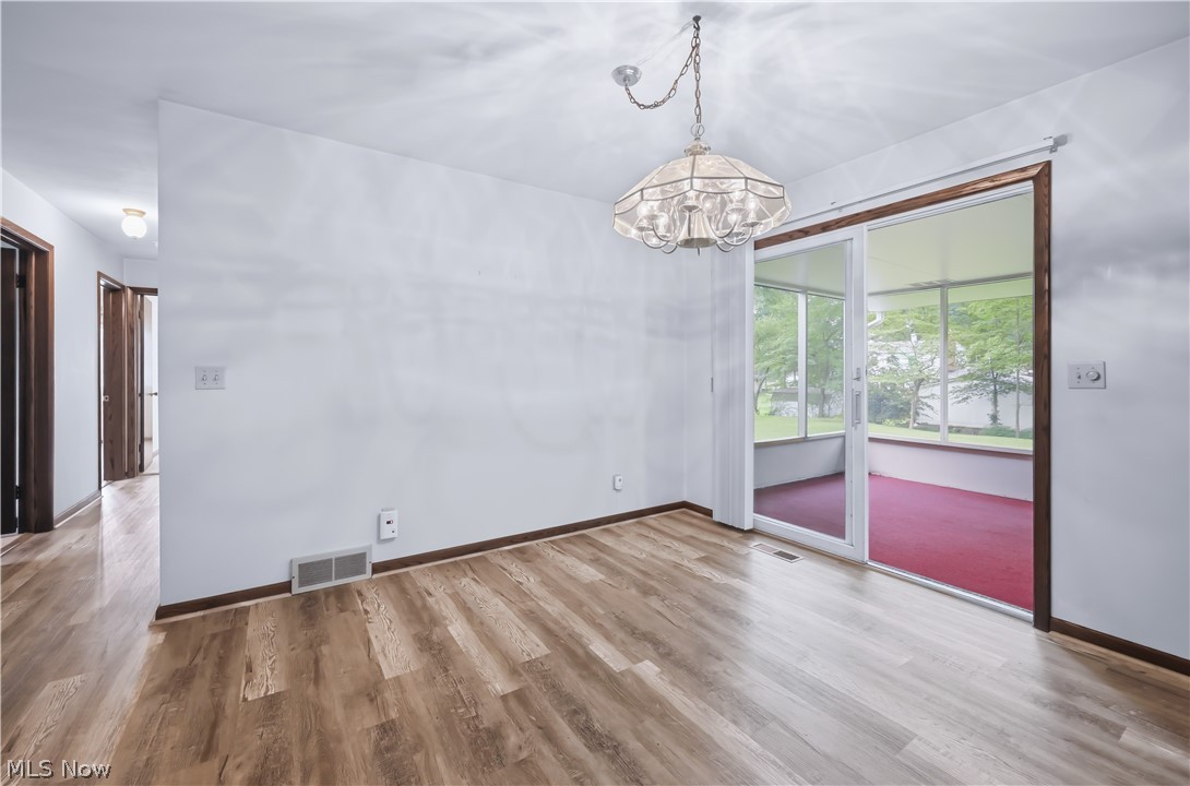 7166 Wildwood Drive Brookfield OH 44403