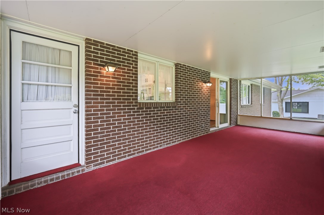 7166 Wildwood Drive Brookfield OH 44403