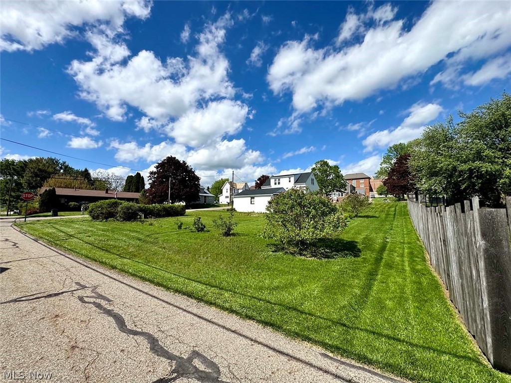 528 Maple Street SW Sugarcreek OH 44681