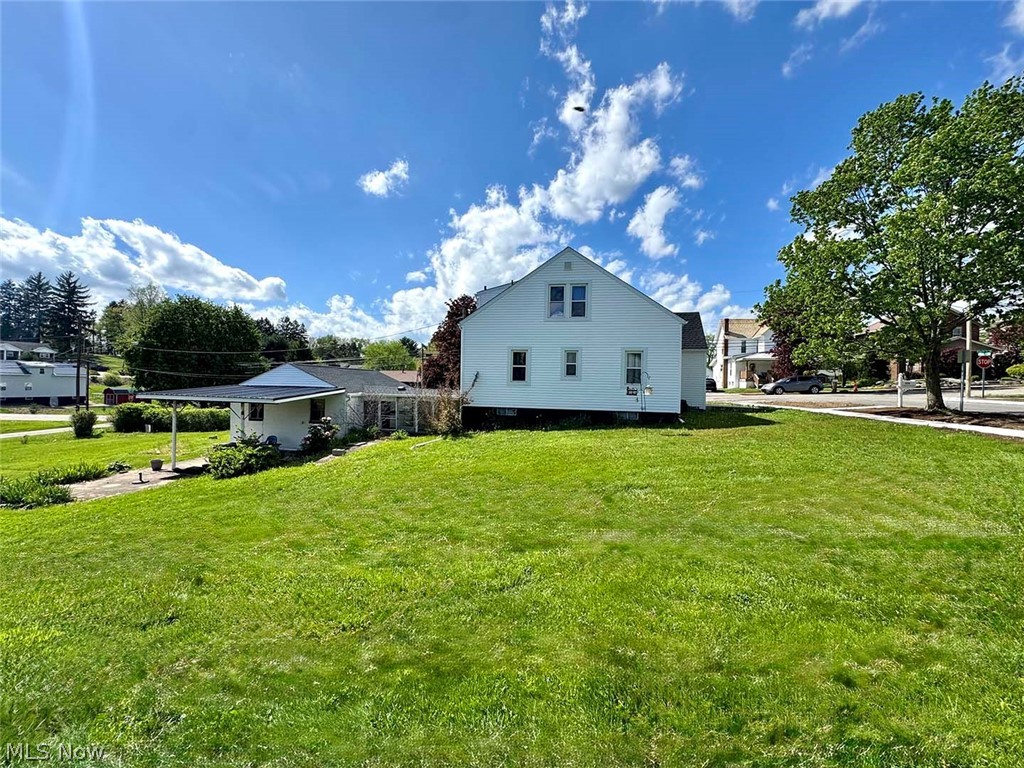 528 Maple Street SW Sugarcreek OH 44681