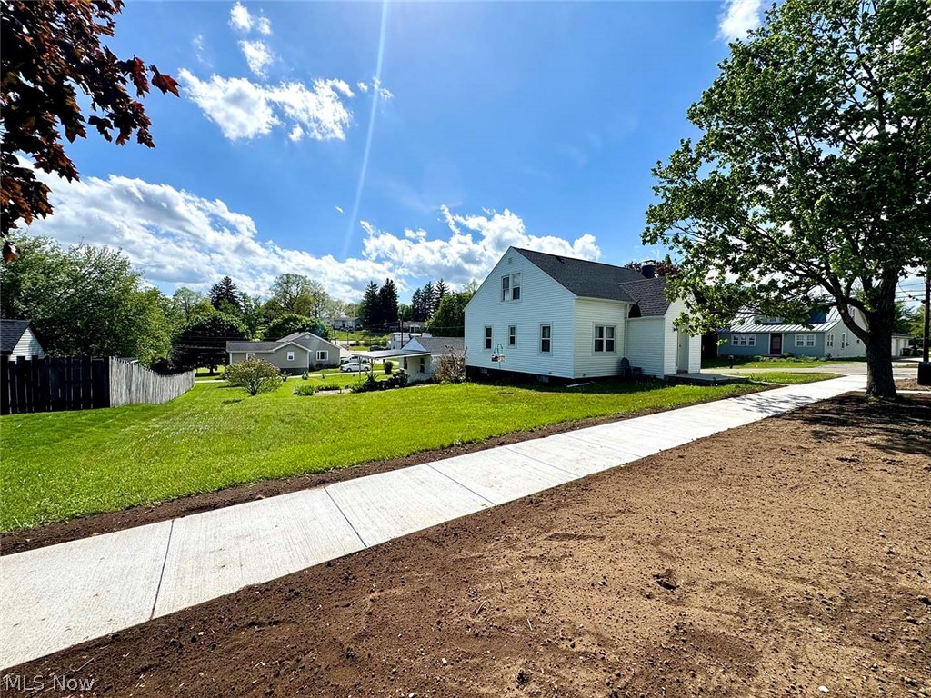 528 Maple Street SW Sugarcreek OH 44681