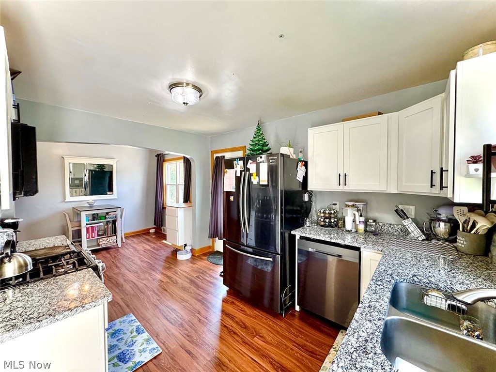 528 Maple Street SW Sugarcreek OH 44681