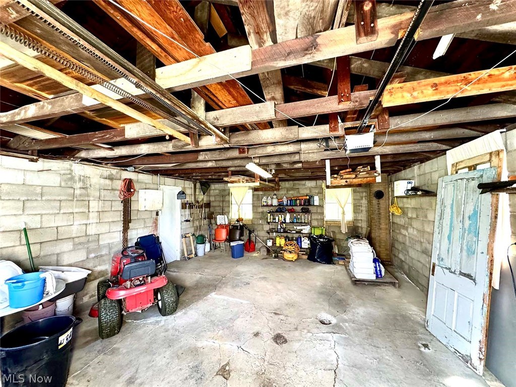 528 Maple Street SW Sugarcreek OH 44681