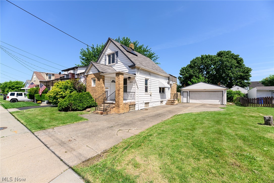 6602 Flowerdale Avenue Cleveland OH 44144