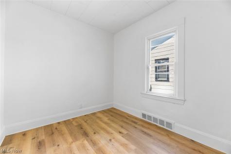 6602 Flowerdale Avenue Cleveland OH 44144