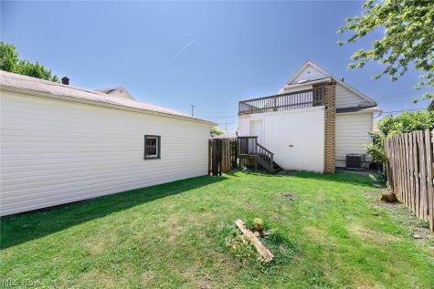 6602 Flowerdale Avenue Cleveland OH 44144