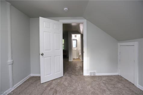 10502 Park Heights Road Cleveland OH 44104