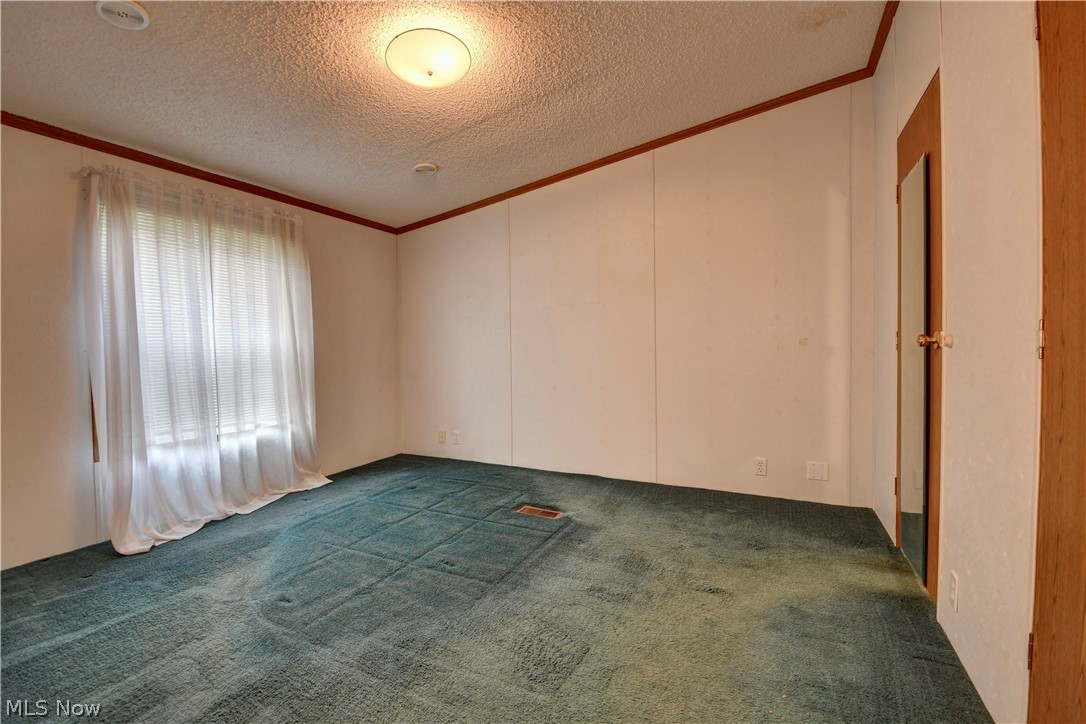5338 Angela Drive NW Beach City OH 44608