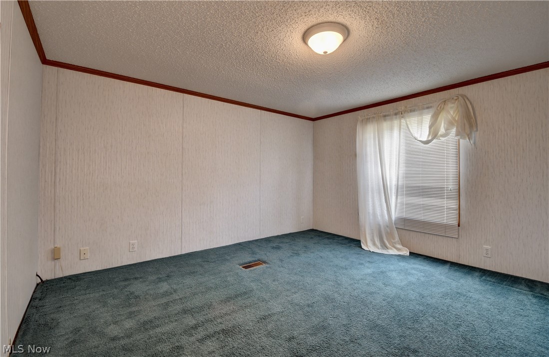 5338 Angela Drive NW Beach City OH 44608