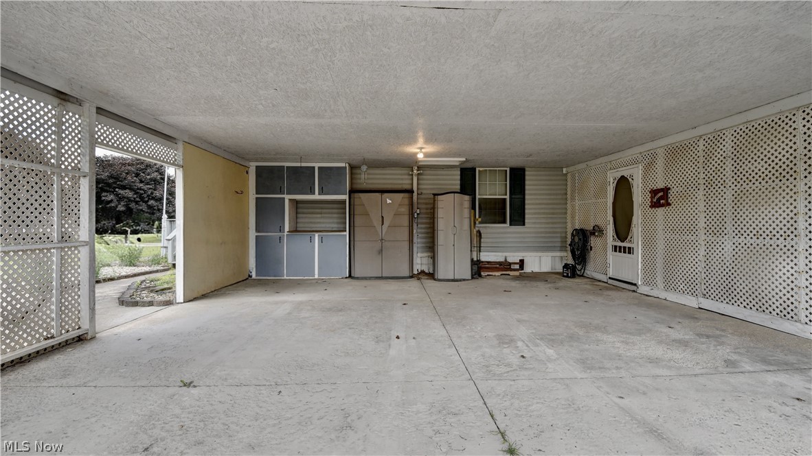 5338 Angela Drive NW Beach City OH 44608