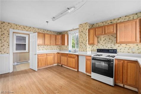 115 Cascade Street Elyria OH 44035