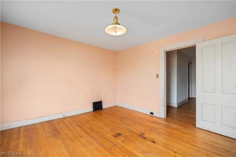 115 Cascade Street Elyria OH 44035