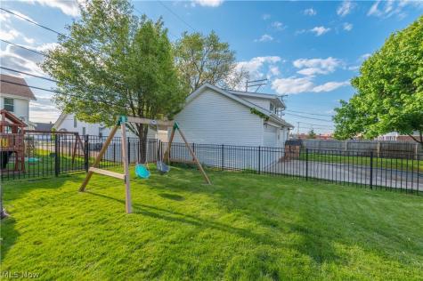 1700 Wright Avenue Rocky River OH 44116